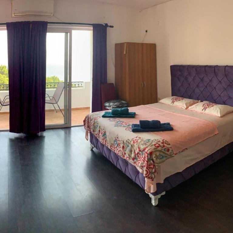 Villa Dulsinea - Quadruple Room with Balcony and Sea View - 5