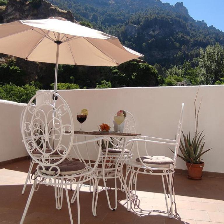 ALOJAMIENTO YOLANDA CAZORLA - Apartment with Mountain View - 1