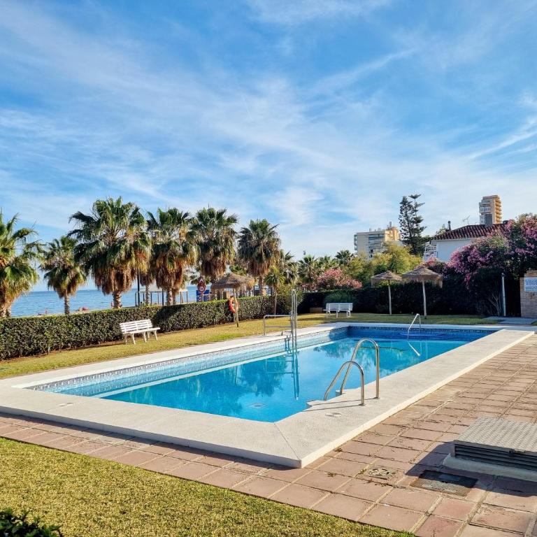 Las Antillas III Front Sea View Pool - Two-Bedroom Apartment - 20