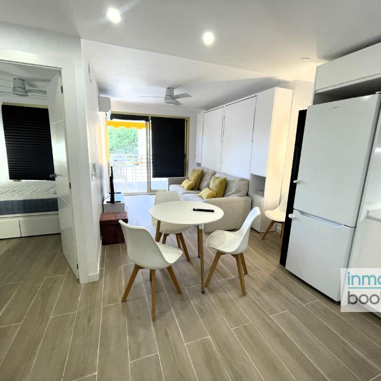 Sun Beach Novelty 1 , climatizado, piscina - Apartamento de 1 dormitorio - 24