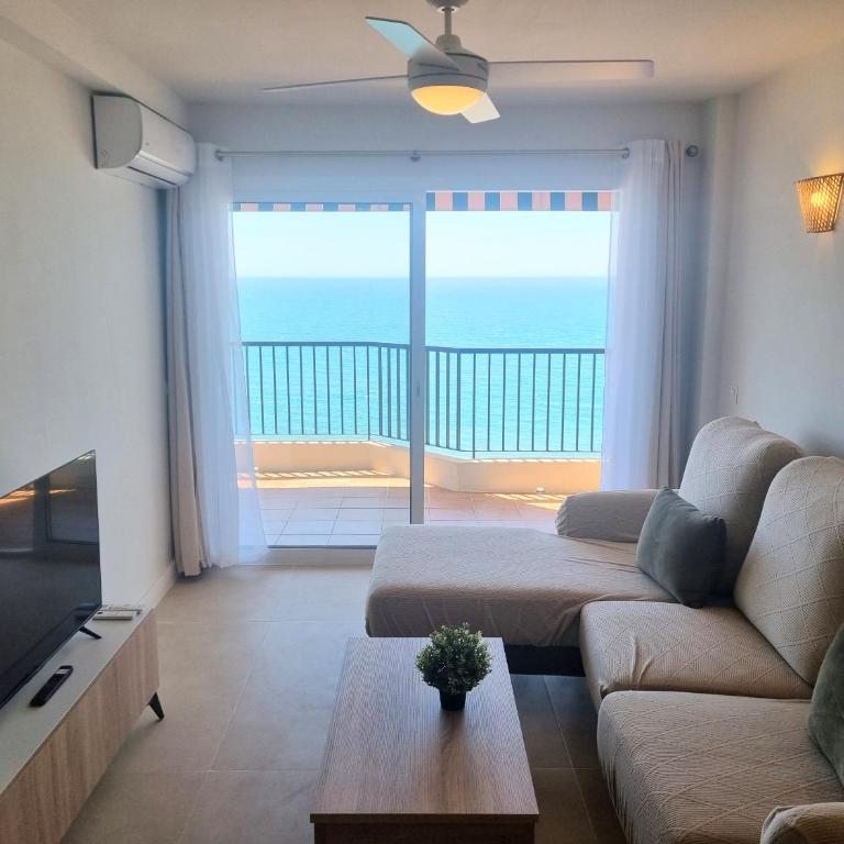 Las Antillas III Front Sea View Pool - Two-Bedroom Apartment - 1
