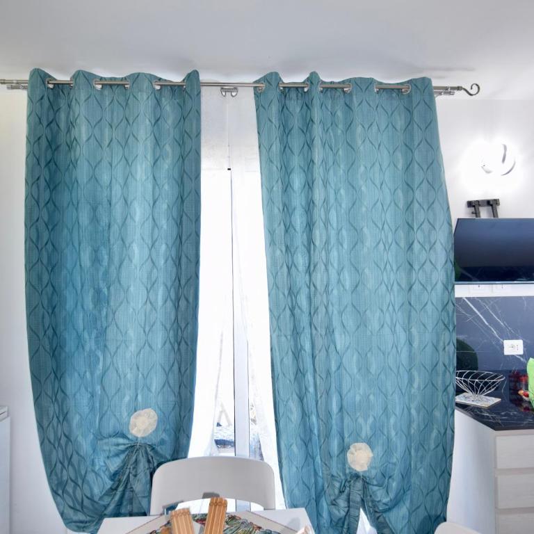 Mare Arcobaleno - Monolocale con Vista Mare - 15