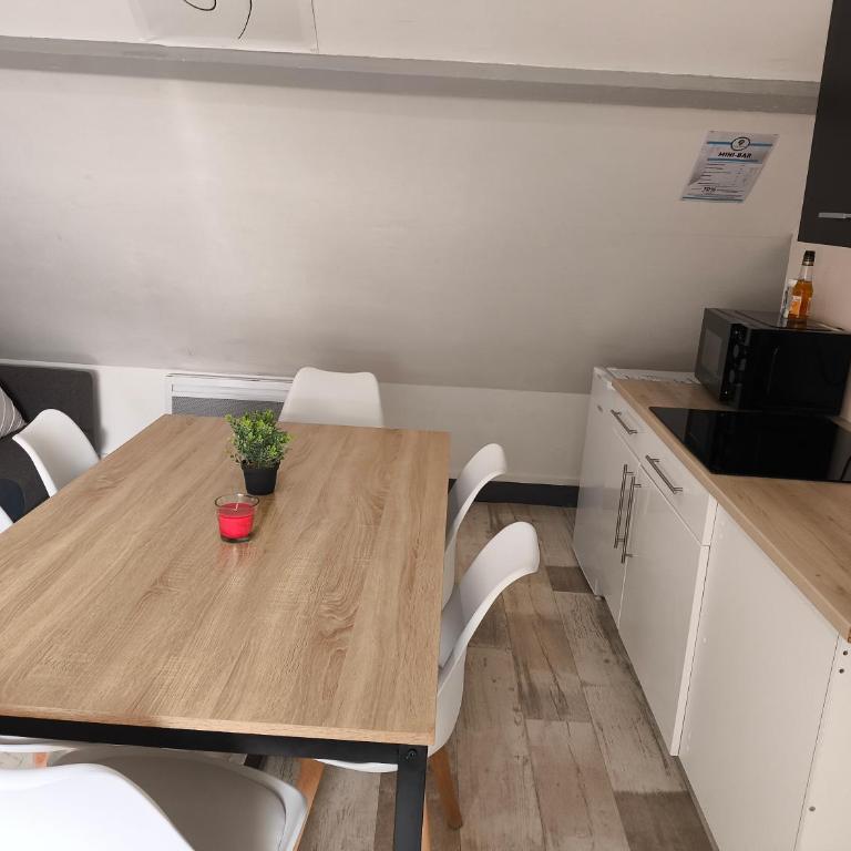 CENTRAL 55m2 - 4 PERSONNES - COSY - PROCHE NAUSICAA - One-Bedroom Apartment - 9
