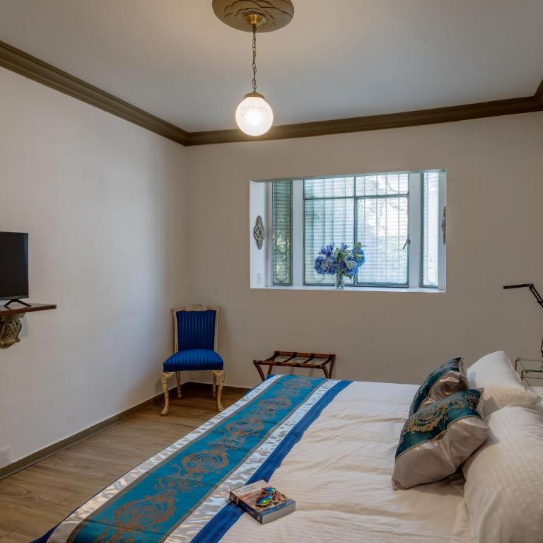 The Condesa House - Deluxe Double Room with Bath - 3