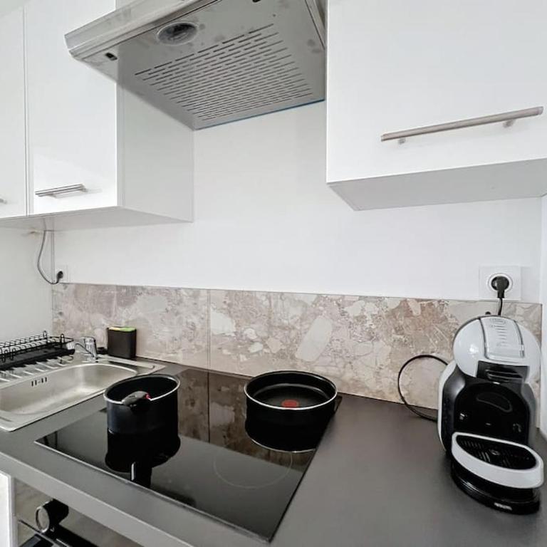 Élégant T2 avec Jardin Central - Apartamento de 1 dormitorio - 10