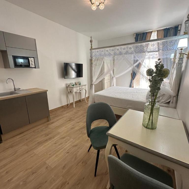 Studio à Baldaquin du Cloitre - Apartment mit 1 Schlafzimmer - 1