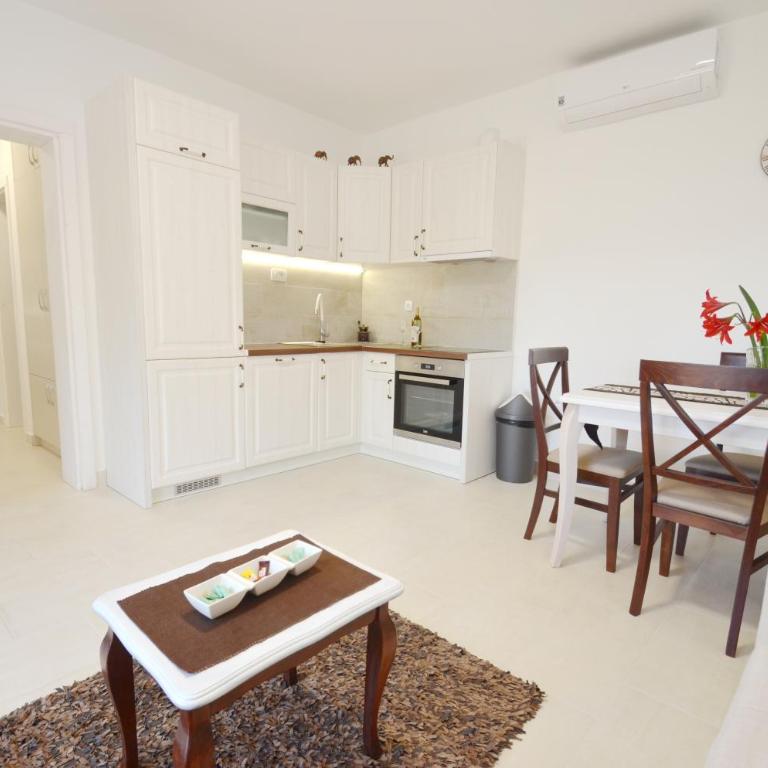 Radgost Kotor Apartments - Apartman sa 1 Spavaćom Sobom - 4