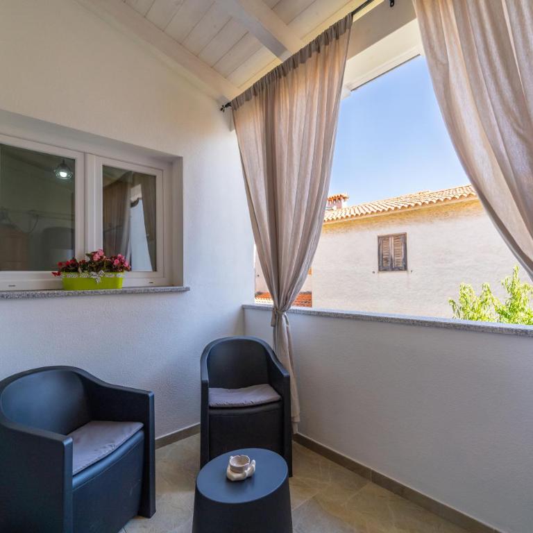 Linfa Guest House - Olbia centro - Appartamento con 3 Camere da Letto e con Balcone - 18