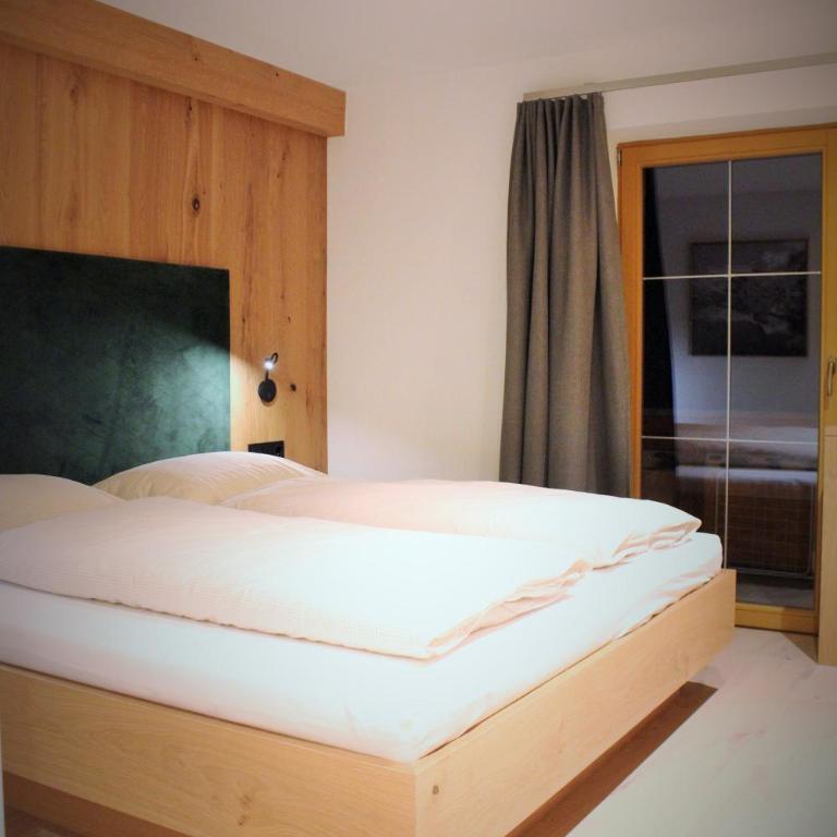 Alpengasthof Rossmoos - Apartment mit 3 Schlafzimmern und Bergblick - 4