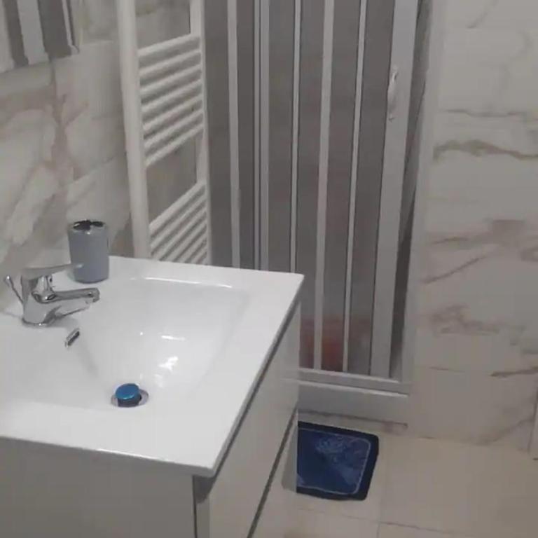 Villa Sandro - Monolocale Standard - 8