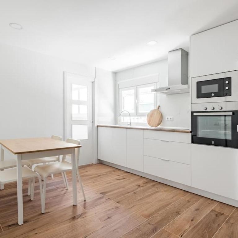 Alojamiento para 6 en Madrid con Aire Acondicionado - Apartamento - 5