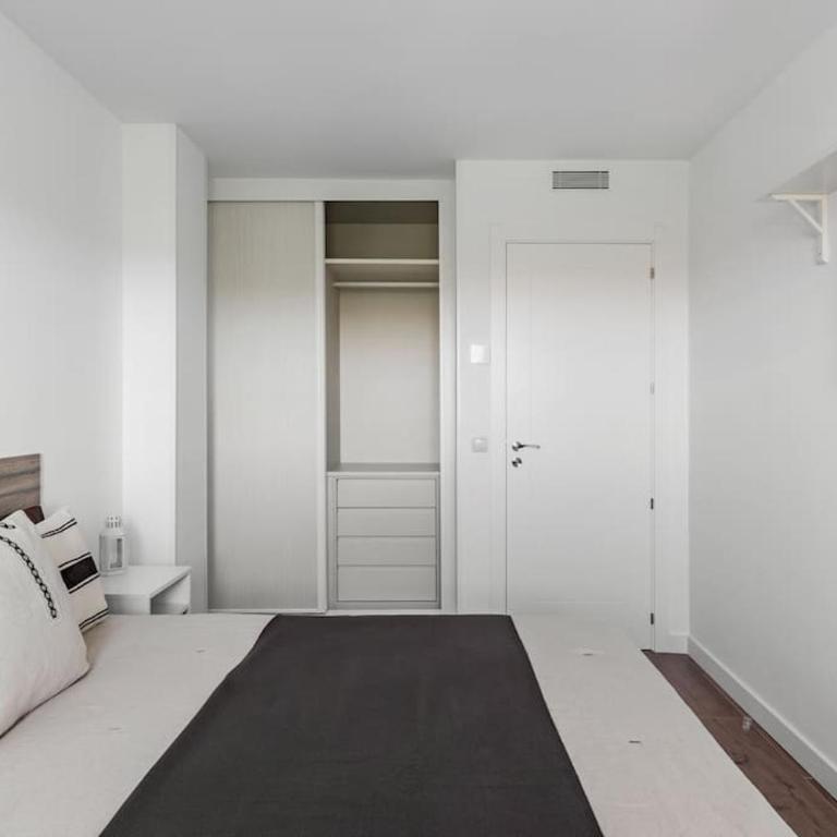 Alojamiento para 6 en Madrid con Aire Acondicionado - Apartamento - 25