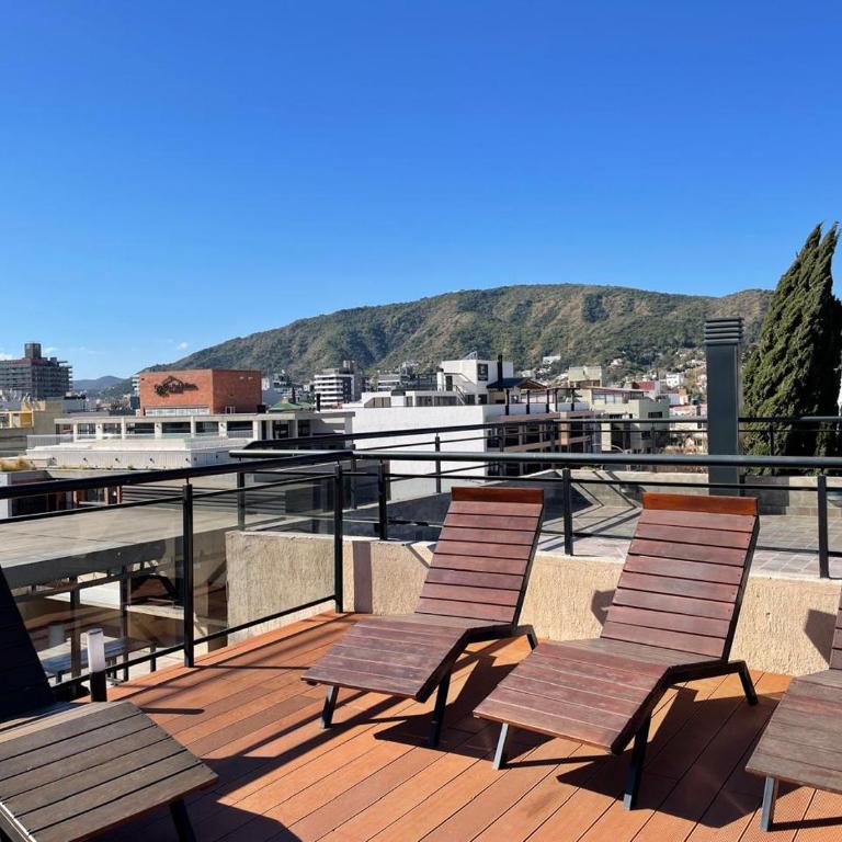 Departamento DE 2 DORMITORIOS CENTRICO CON COCHERA Y PILETA - Apartamento de 2 dormitorios - 9