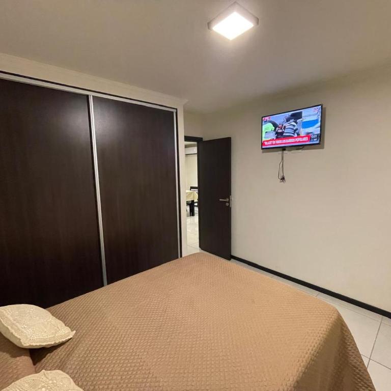 Departamento DE 2 DORMITORIOS CENTRICO CON COCHERA Y PILETA - Apartamento de 2 dormitorios - 10