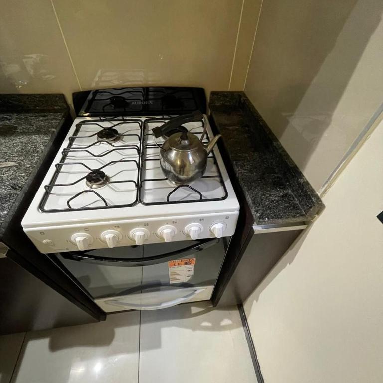 Departamento DE 2 DORMITORIOS CENTRICO CON COCHERA Y PILETA - Apartamento de 2 dormitorios - 19