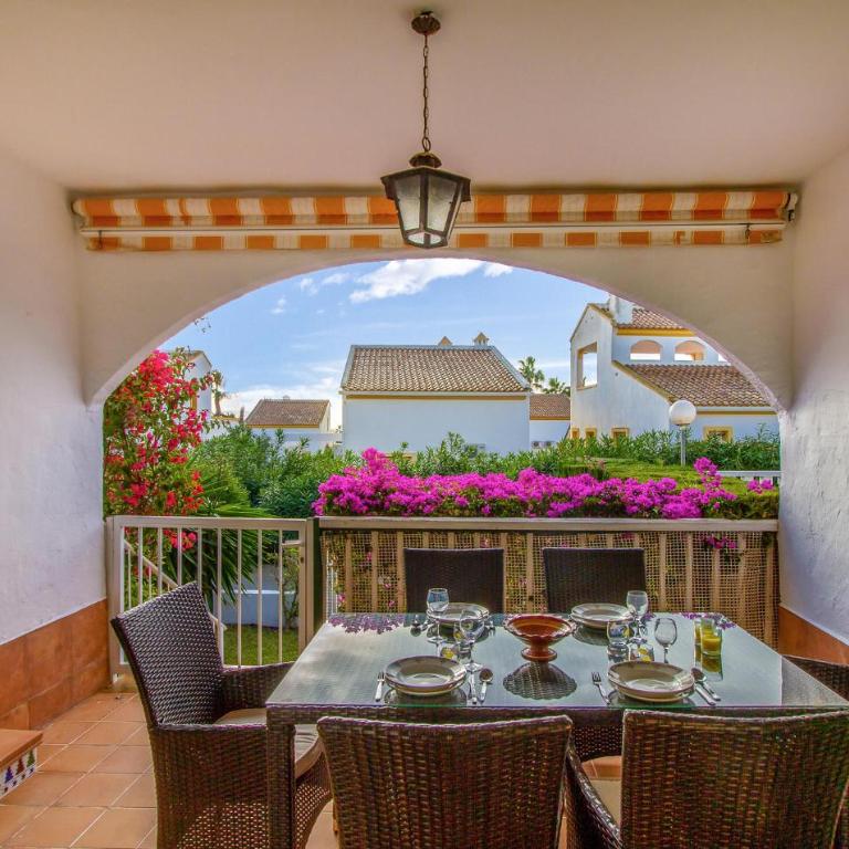 Nice Home In Orihuela With Wifi - Casa de vacaciones de 2 dormitorios - 2