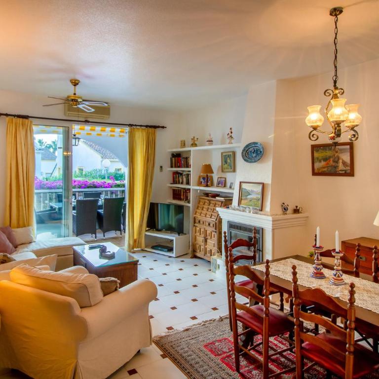 Nice Home In Orihuela With Wifi - Casa de vacaciones de 2 dormitorios - 4