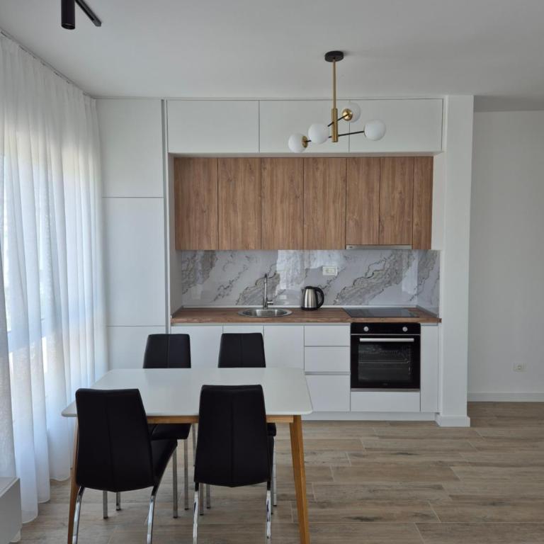 Frekuenca Apartments - Two-Bedroom Apartment with Water View - 6