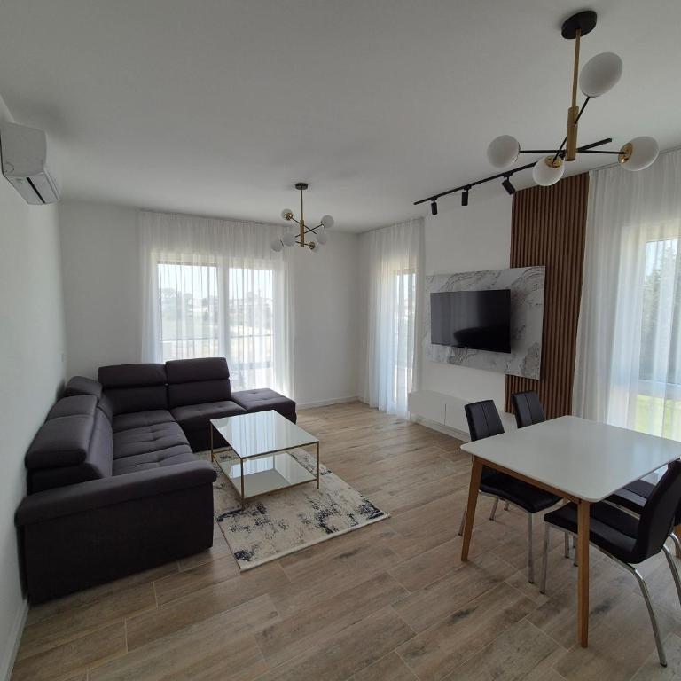 Frekuenca Apartments - Two-Bedroom Apartment with Water View - 2