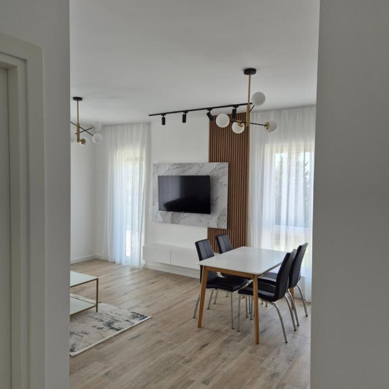 Frekuenca Apartments - Two-Bedroom Apartment with Water View - 42