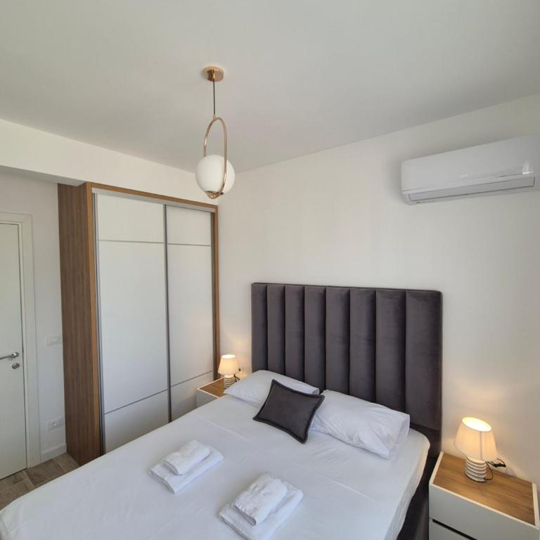 Frekuenca Apartments - One-Bedroom Apartment - 36