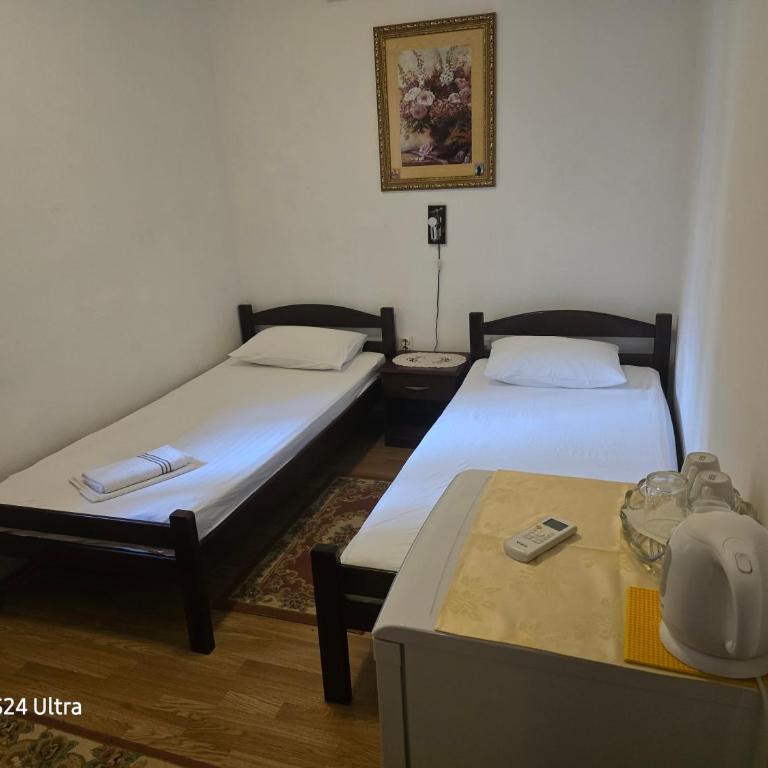 Guesthouse Djacic - Dvokrevetna Soba sa Zasebnim Krevetima - 2