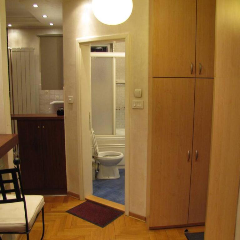 Central Belgrade apartment with jacuzzi bath - Apartman sa 1 Spavaćom Sobom - 3