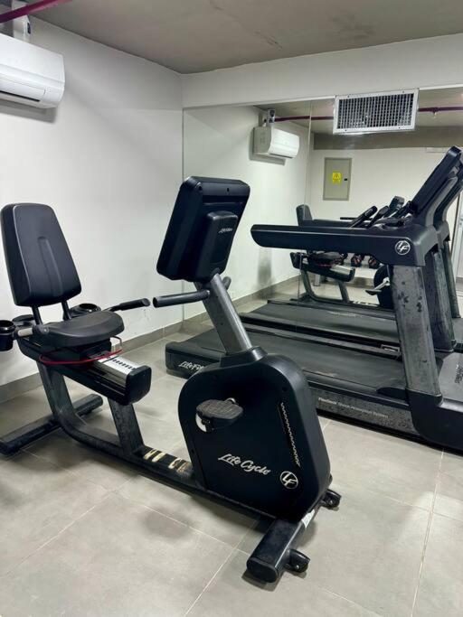 Vista al Río Paraguay, Costanera Asu - Apartamento de 1 dormitorio - 43