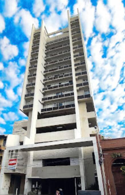 Vista al Río Paraguay, Costanera Asu - Apartamento de 1 dormitorio - 44
