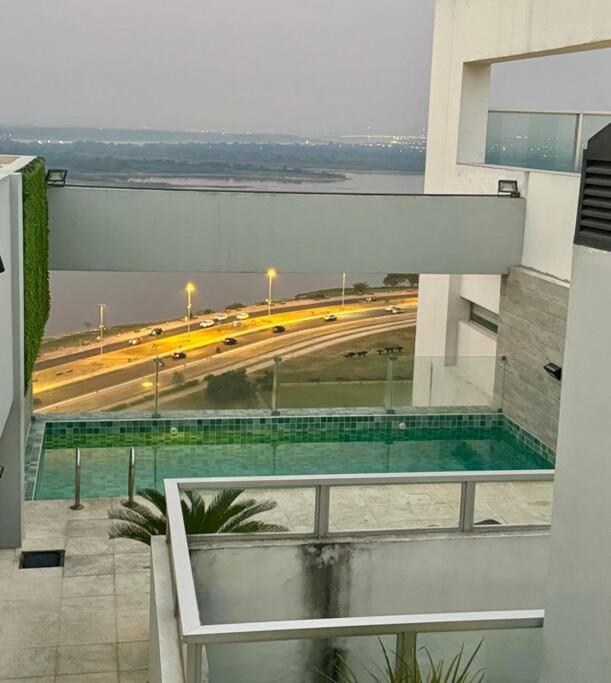 Vista al Río Paraguay, Costanera Asu - Apartamento de 1 dormitorio - 55