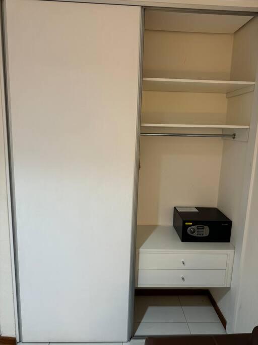 Vista al Río Paraguay, Costanera Asu - Apartamento de 1 dormitorio - 58