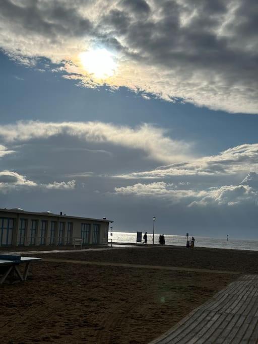 Cosy Appart - Plage à 2min - Casino à 1min - Apartment - 18