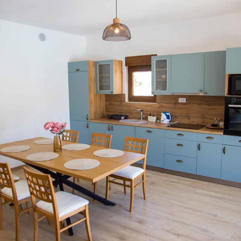 Luxury Villa G Residency - Villa - 17