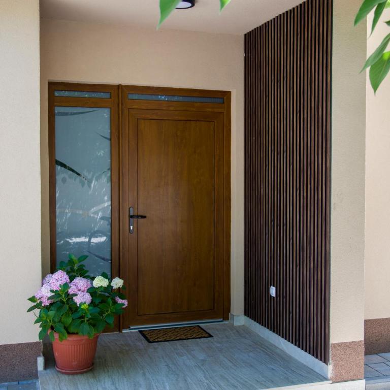 Luxury Villa G Residency - Villa - 18