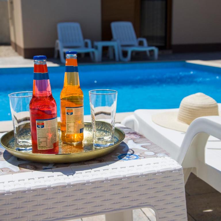 Luxury Villa G Residency - Villa - 23