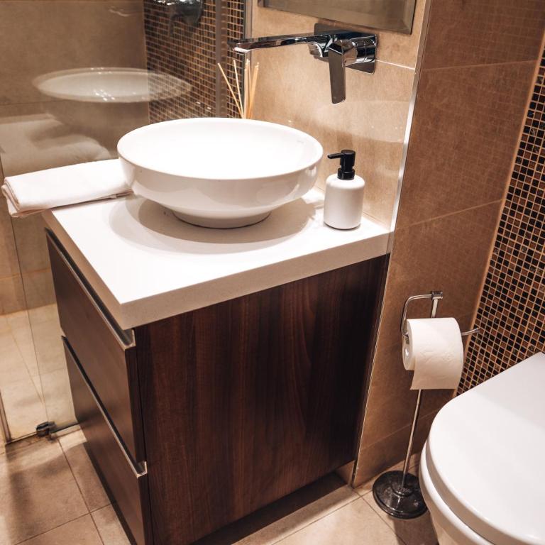 Crown Central three bedroom Apartment - Apartman sa 3 Spavaće Sobe - 52