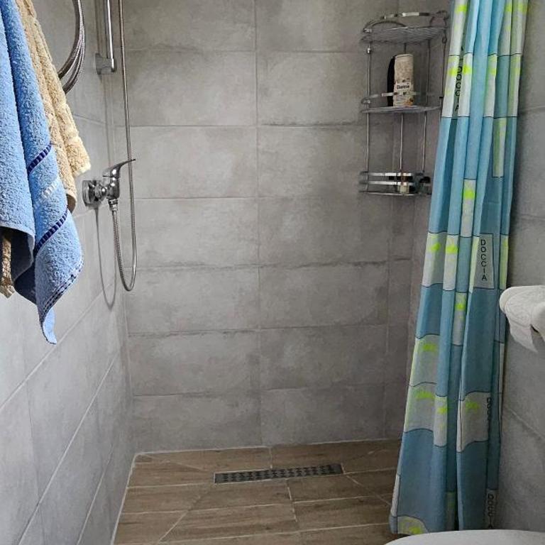 Green Oasis - Vacation Home - 11
