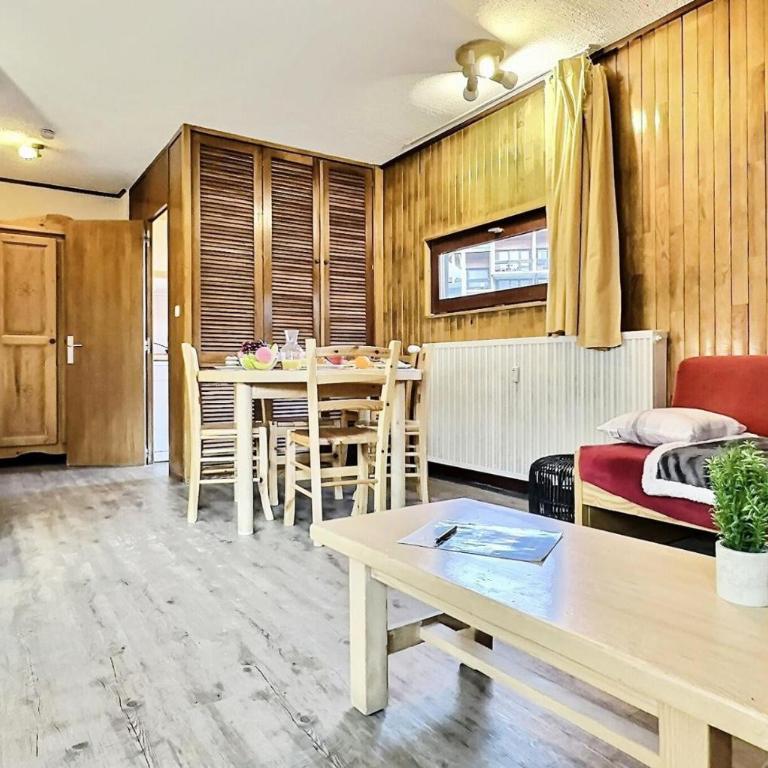 Résidence Grand Tichot B2 - Appartement 2 pièces 5 personnes à Tignes proche des pistes et des commerces dans le quartier du Val Claret. Appartement situé MAE-2055 - Appartement - 1