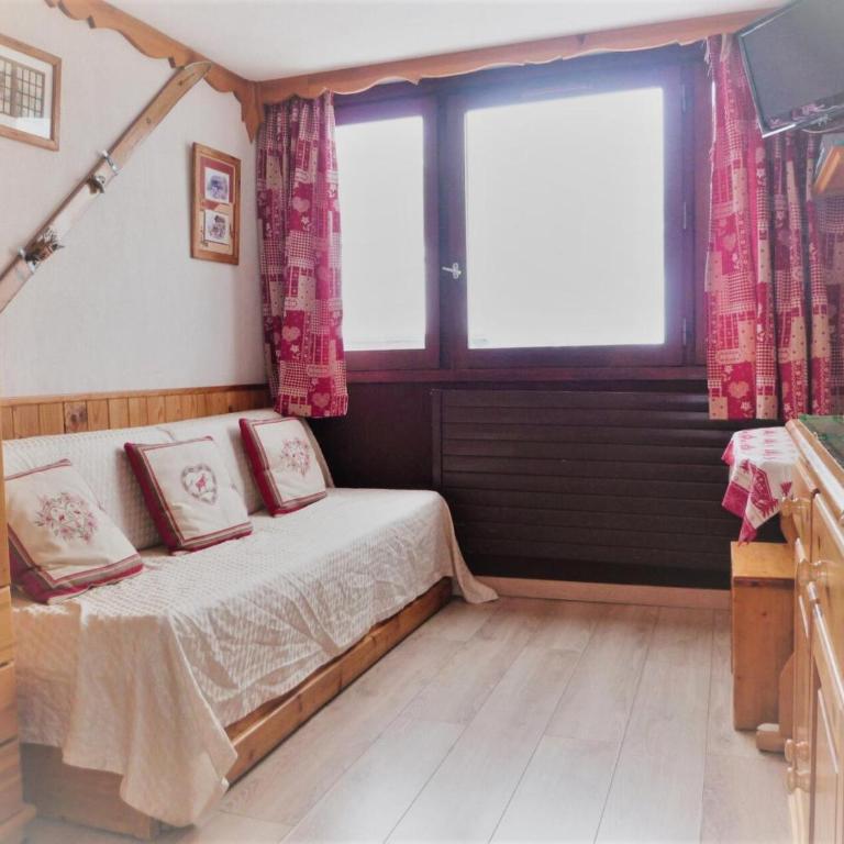 Résidence Le Palafour - Studio 2 personnes à Tignes au pied des pistes, des commerces, de l'ESF et de l'office du tourisme dans le quartier du lac. Appa MAE-2160 - Studio - 1