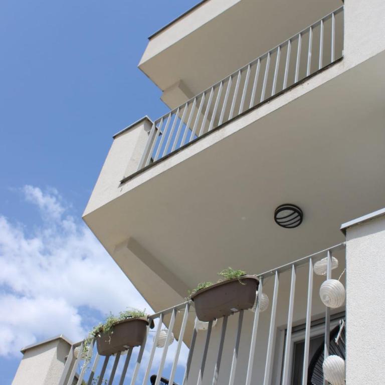 Apartment Merry Harmony Heights - Balcony & Free Garage & Parking - Two-Bedroom Apartment - 26