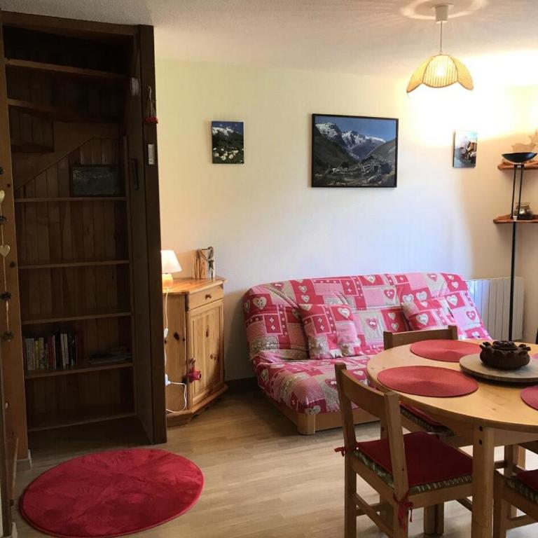 Résidence Les Plaisances - Charmant trois pièces en duplex MAE-4544 - Appartement - 1