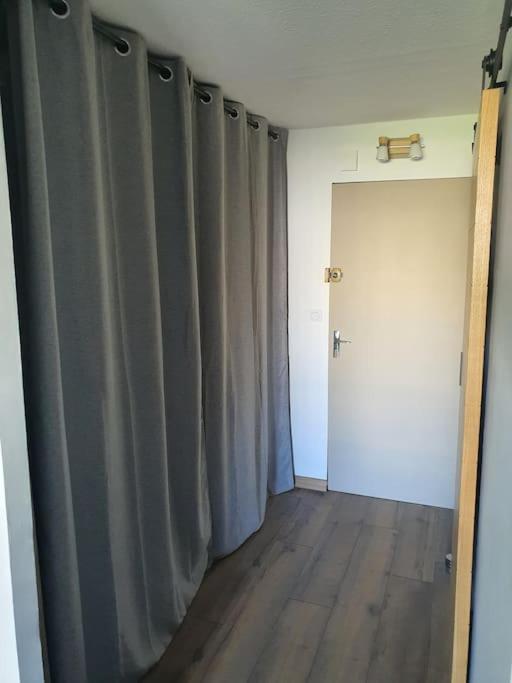 Appartement pour 1 à 4 Pers Terrasse et Parking - Studio Supérieur - 6