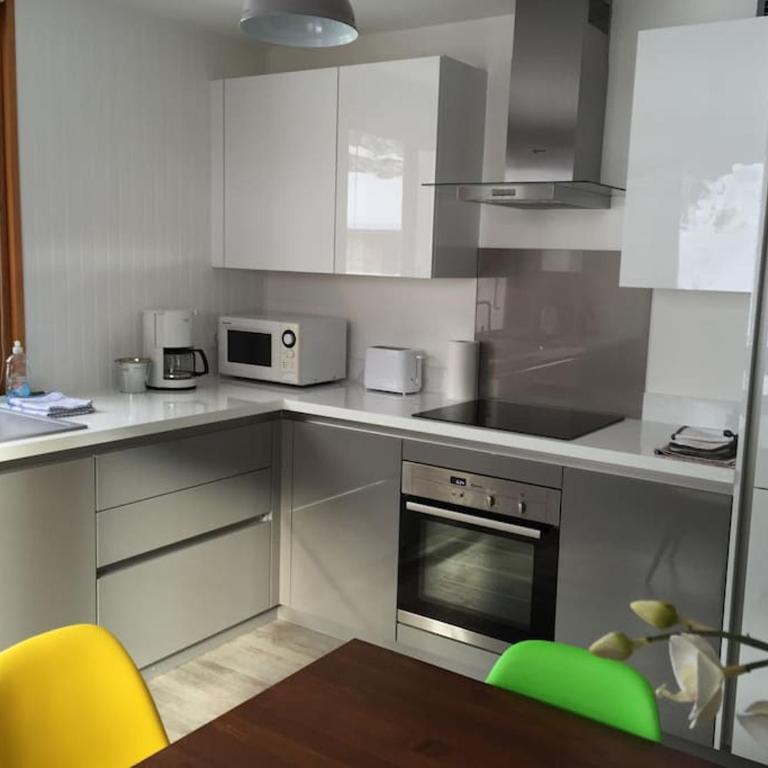 Jangilau - Large, triple aspect apartment in central Morzine - Three-Bedroom Apartment - 25