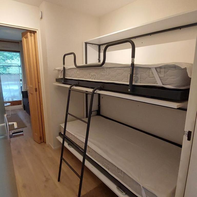 Studio au pied des remontées/wifi/smart TV/parking - Apartamento de 1 dormitorio - 5