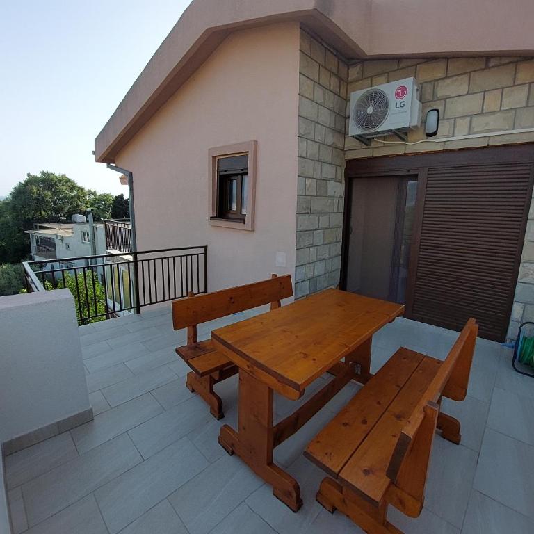 Guest house Bracovic - Apartment mit 2 Schlafzimmern, einem Balkon und Meerblick - 22