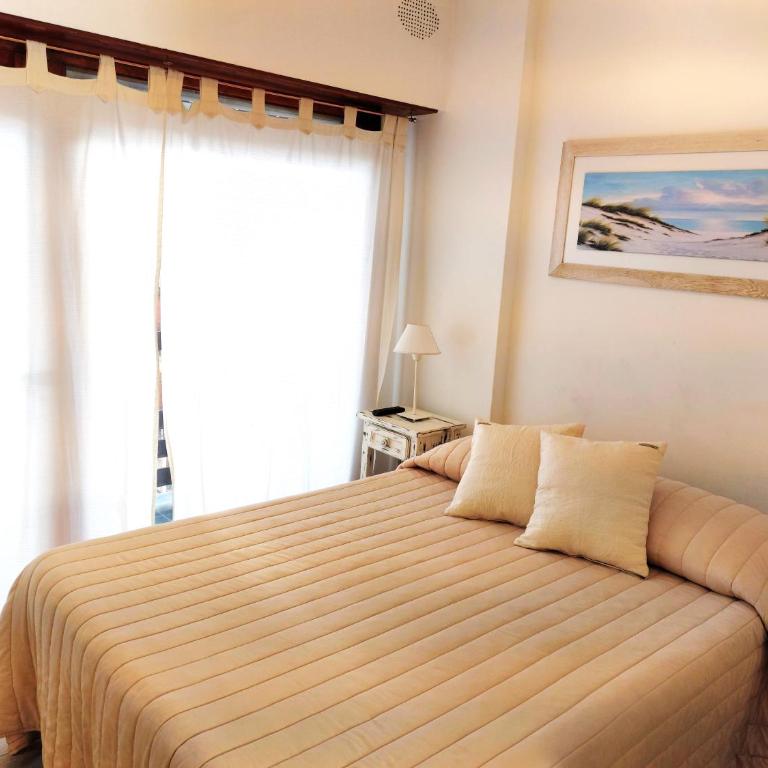 Monoambiente para 2 personas reciclado a nuevo a mts del mar en barrio La Perla - Apartamento de 1 dormitorio con balcón y vistas al mar - 9