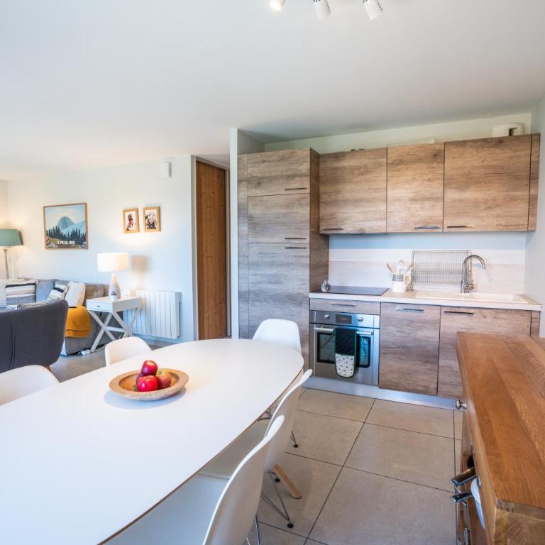 Large private chalet in Vaujany - Chalet - 44
