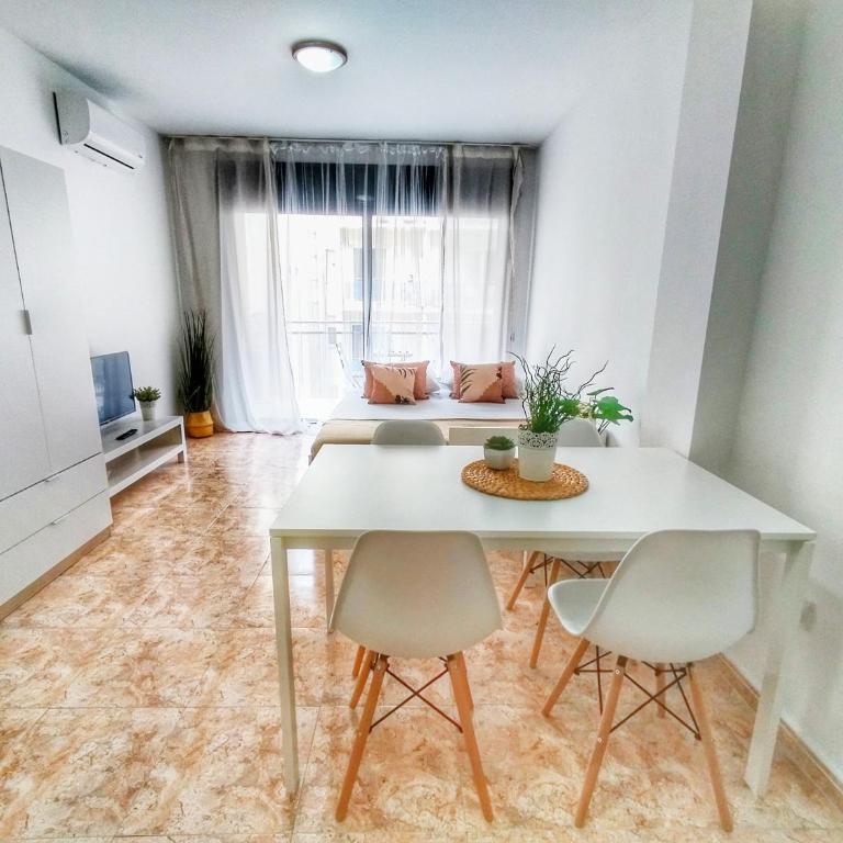 CBN Apartments - Apartamento con balcón - 2