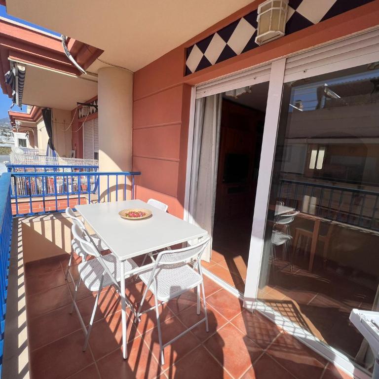 Apartamento con piscina en Torrox Costa, Málaga - Two-Bedroom Apartment - 6