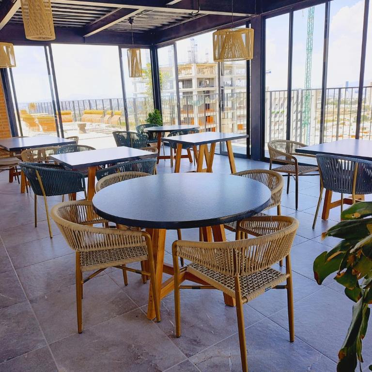Departamento a 5 min de andares y estadio chivas - Two-Bedroom Apartment - 7
